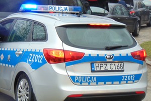 Policjanci zatrzymali pijanego kierowcę.