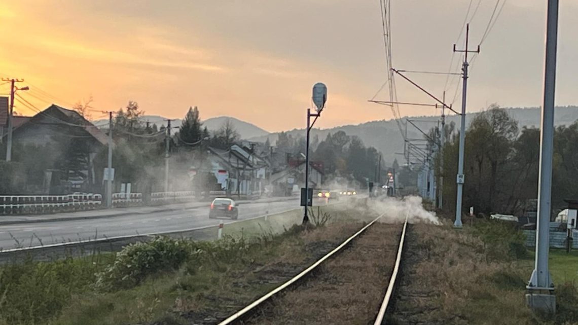 Coś się tliło na Rolach w Suchej Beskidzkiej… (wideo).